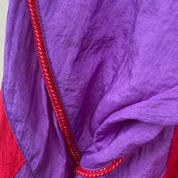 Nike Retro 90s Colorblock Asymmetrical Windbreaker - Picture 6 of 12